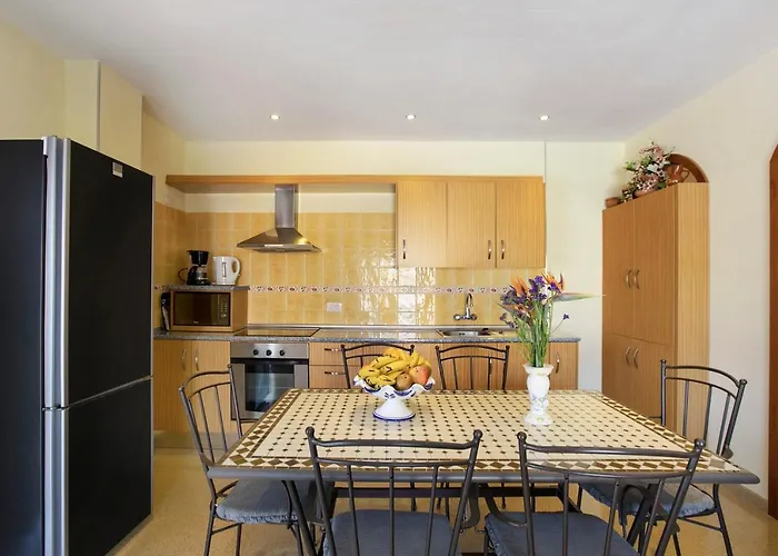 Tazana Икод-де-лос-Винос